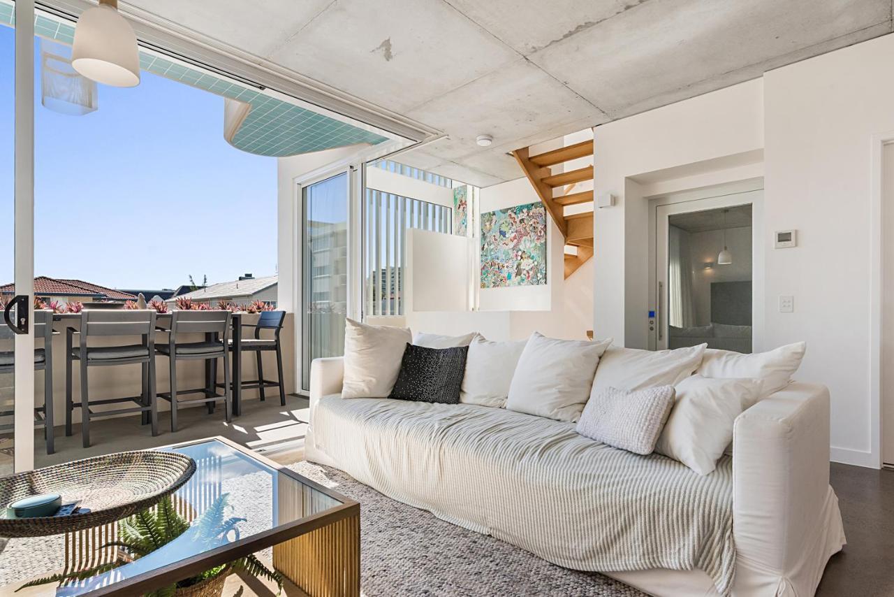 Luxury 5-Floor Unit With Ocean Views Near Beach Caloundra Exteriér fotografie
