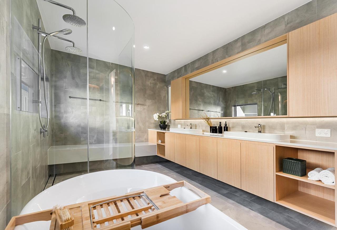 Luxury 5-Floor Unit With Ocean Views Near Beach Caloundra Exteriér fotografie